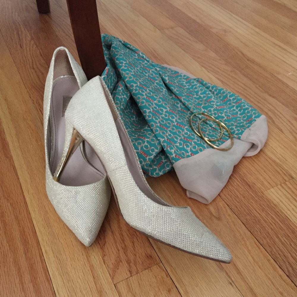Glint gold woven pumps